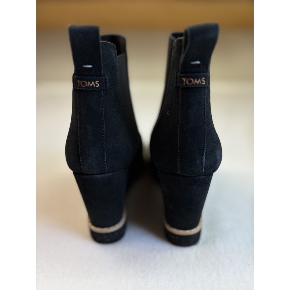 Tom's Black Suede Ankle Wedge Bootie Women's 10 Low‎ Top - Picture 8 of 9